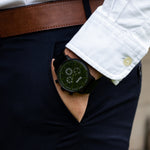 elysian-zwarte-heren-horloge-zwart-plaat-zwart-schakelband-horlogeband-ELYWM02140-hand