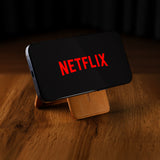 elysian-pasjeshouder-magsafe-bruin-ELYWAM000-detail_phone_hold_landscape