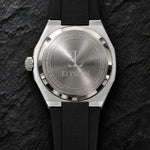 Elysian Octa White - Black Rubber, achterkant met gravering Designed in Antwerp